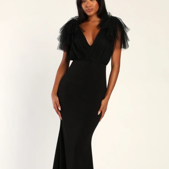 Lulu's Black Maxi Gown with Flutter Sleeves and V-Neck - Picture 1 of 3